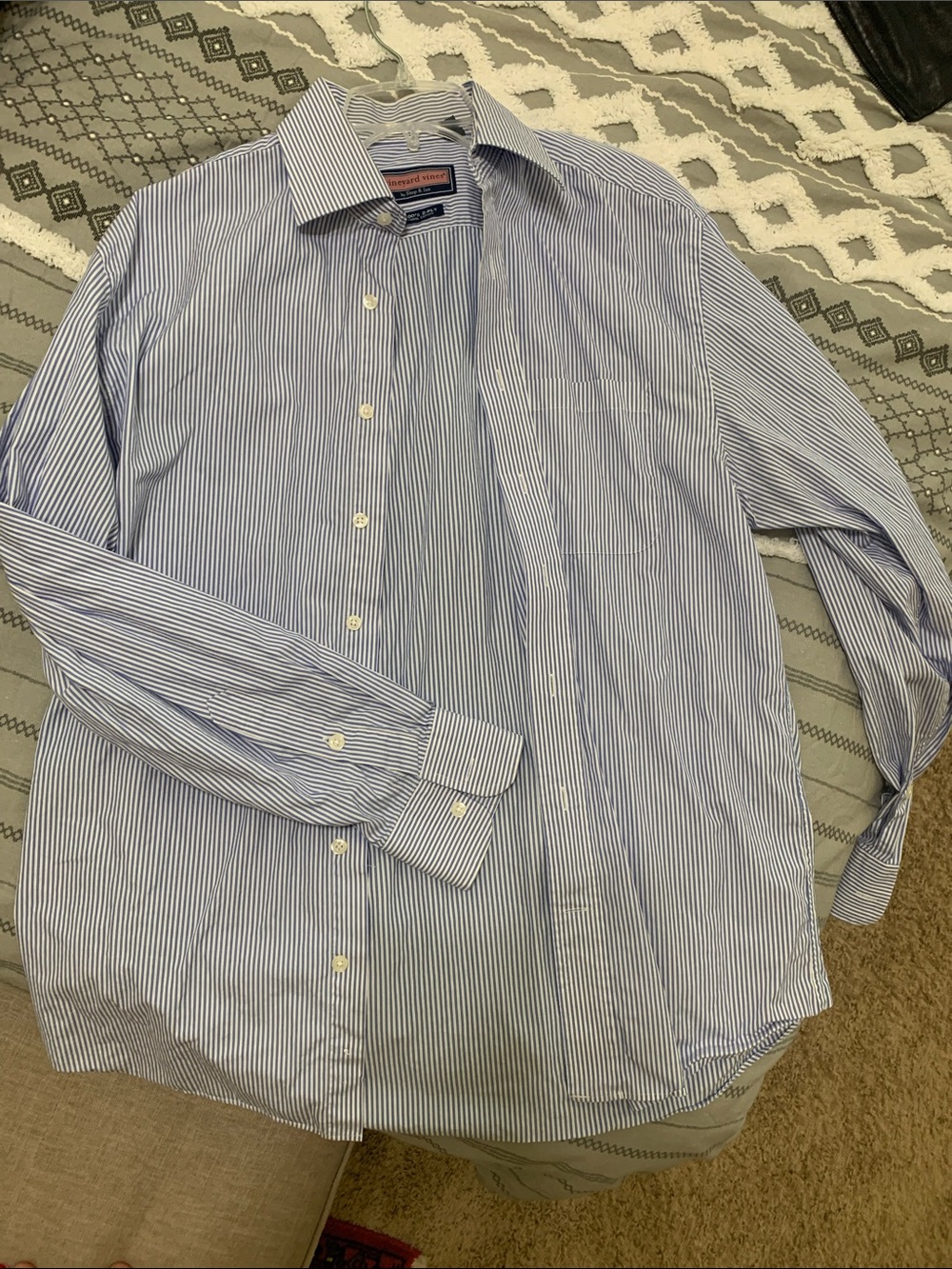Vineyard Vines Blue and White Pinstripe Men's Dress Shirt
